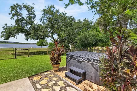 5401 674 Highway Wimauma FL 33598