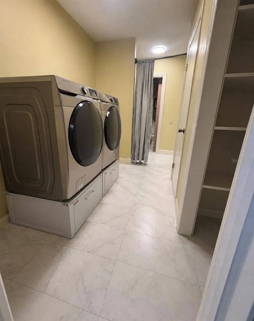 525 SE 61st Court Ocala FL 34472