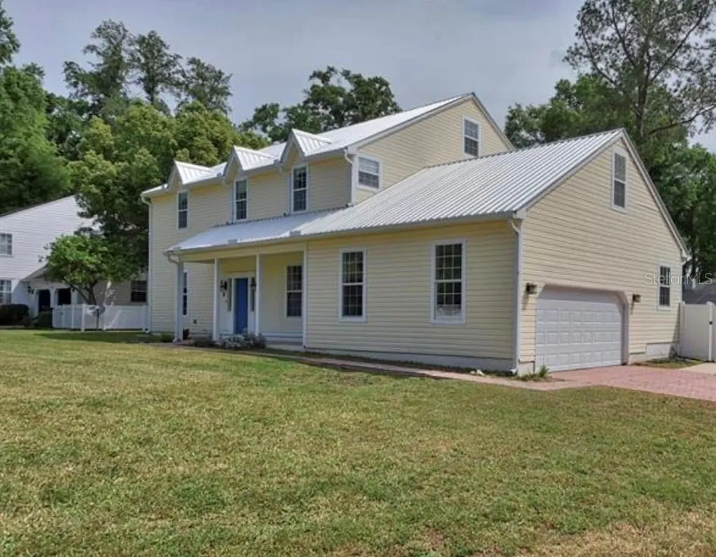 525 SE 61st Court Ocala FL 34472