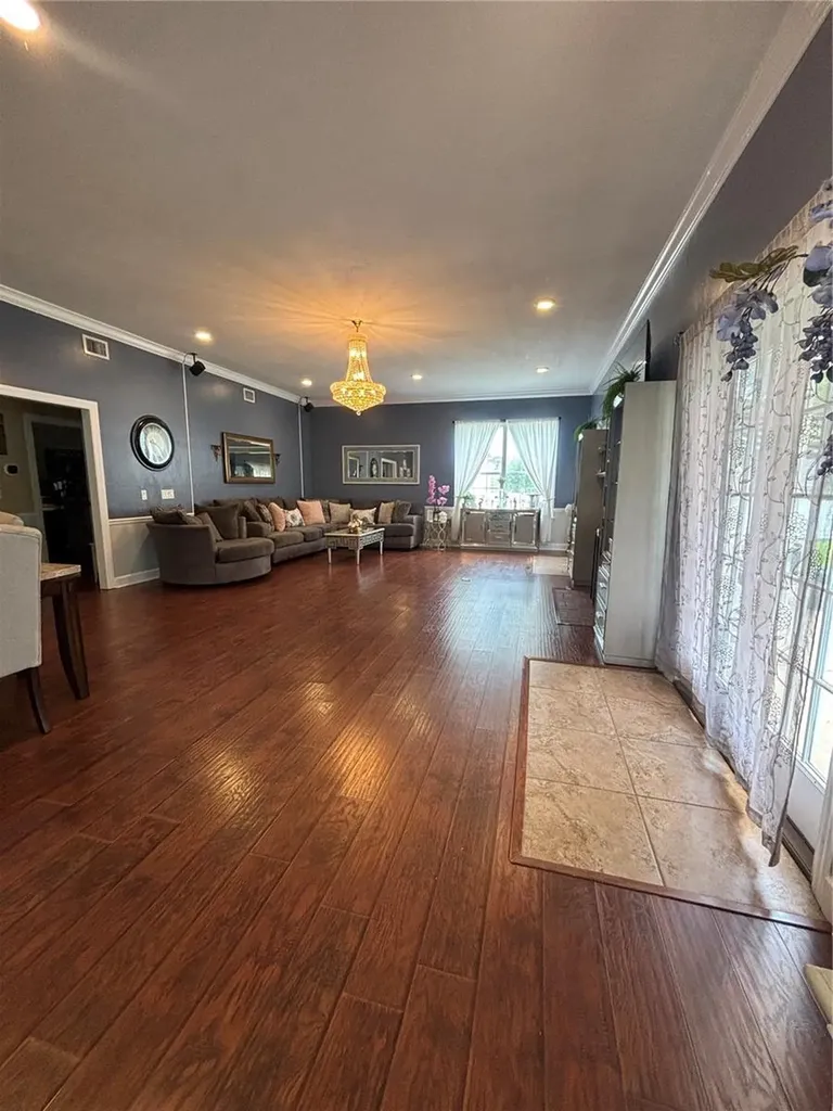 525 SE 61st Court Ocala FL 34472