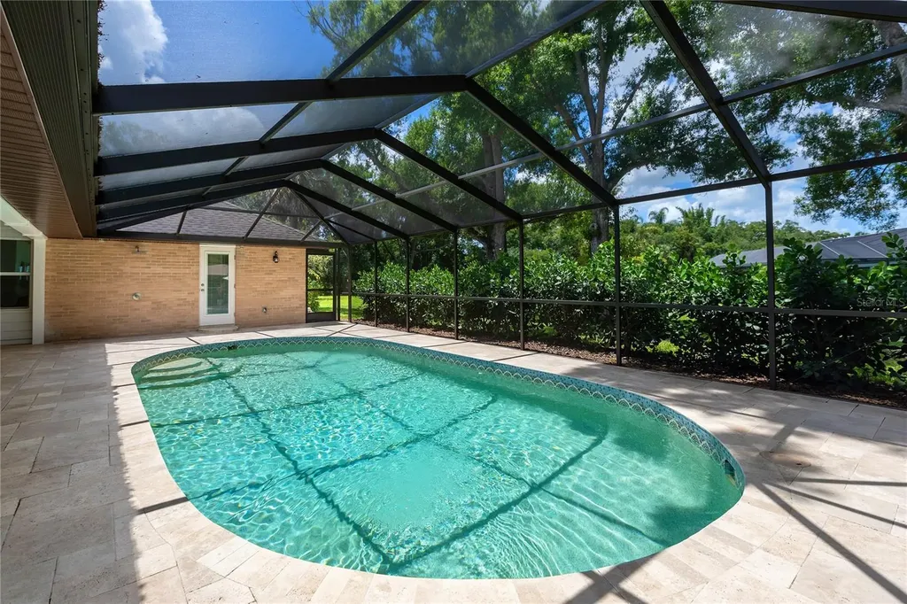 4908 Taywater Dell Sarasota FL 34235