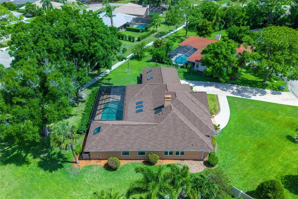 4908 Taywater Dell Sarasota FL 34235