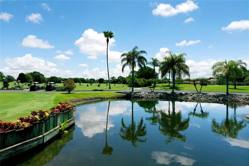 4908 Taywater Dell Sarasota FL 34235