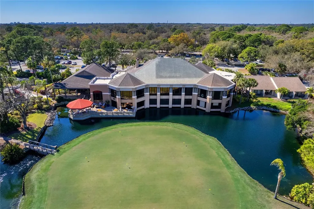 4908 Taywater Dell Sarasota FL 34235