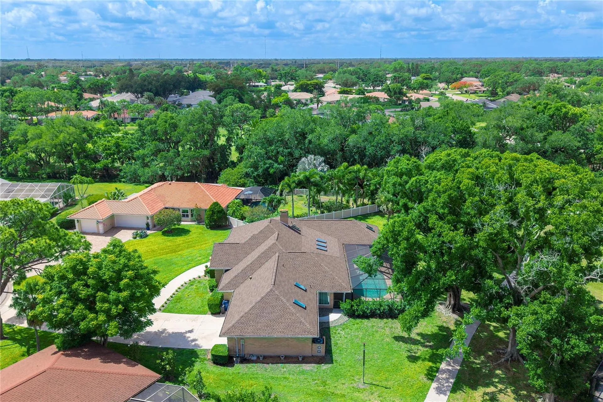 4908 Taywater Dell Sarasota FL 34235