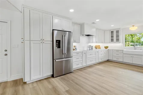 4908 Taywater Dell Sarasota FL 34235