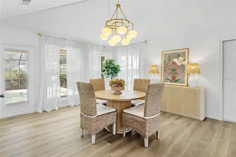 4908 Taywater Dell Sarasota FL 34235