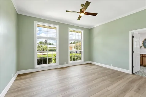 4908 Taywater Dell Sarasota FL 34235