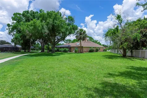 4908 Taywater Dell Sarasota FL 34235