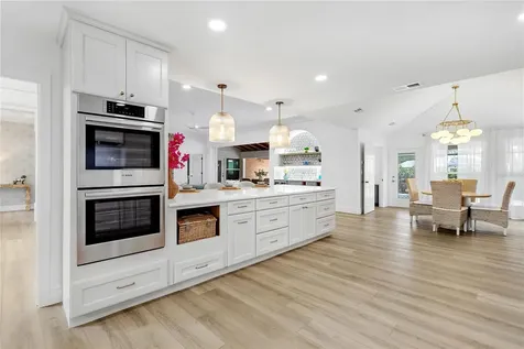 4908 Taywater Dell Sarasota FL 34235