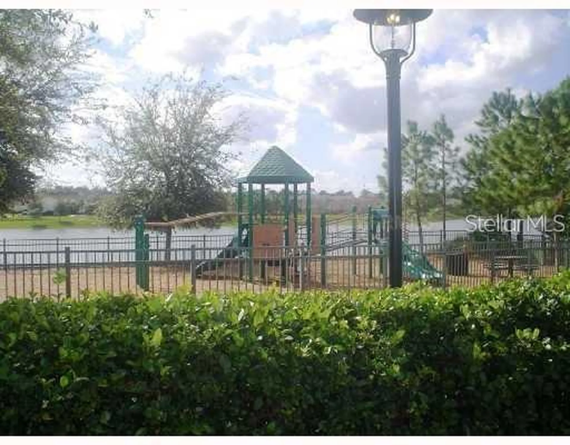 804 Carlyle Lane Deland FL 32724