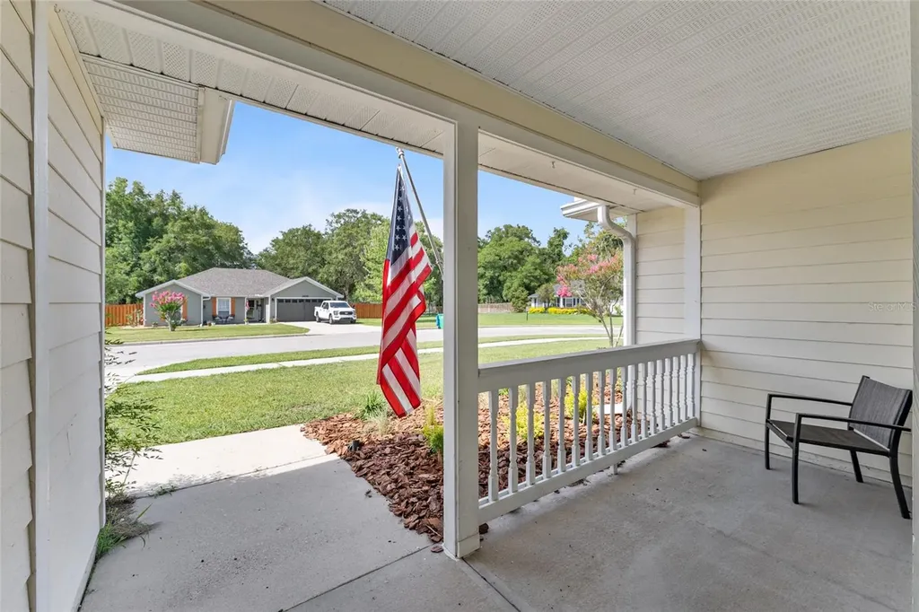 25670 NW 9th Road Newberry FL 32669