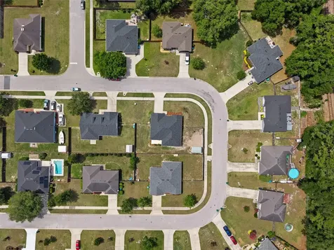 25670 NW 9th Road Newberry FL 32669