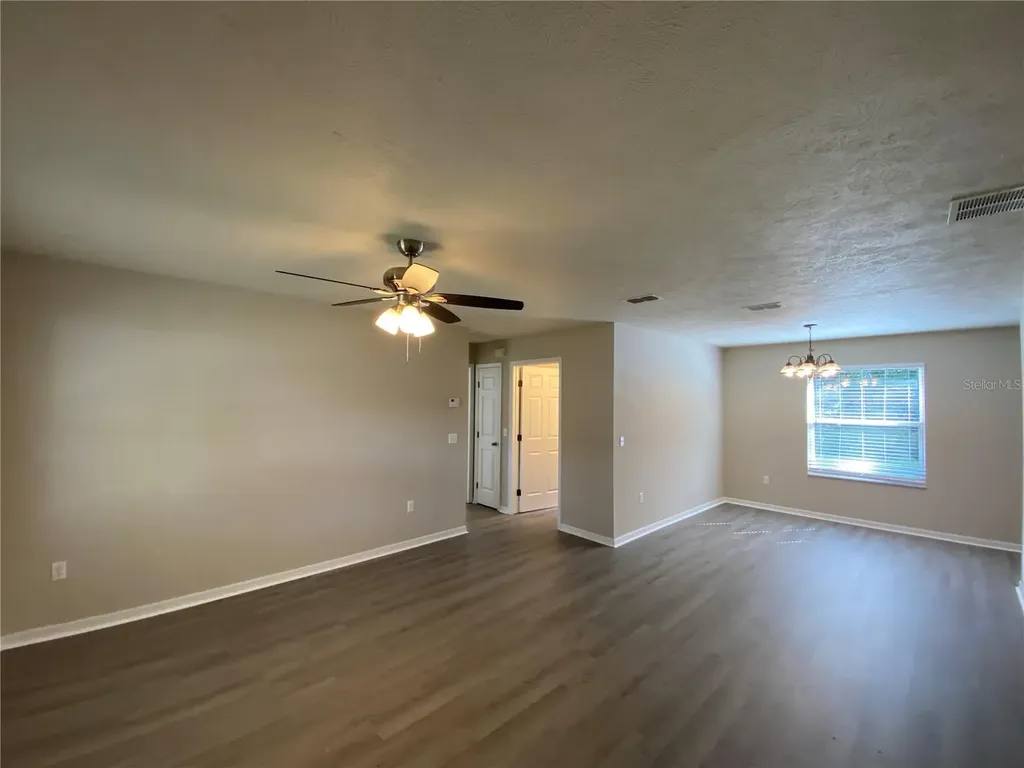 5890 SE 119th Place Belleview FL 34420