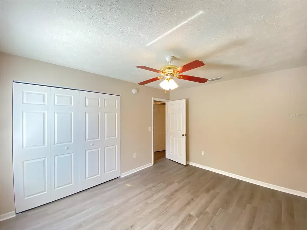 5890 SE 119th Place Belleview FL 34420