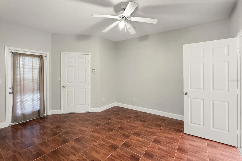 4307 Bayside Village Drive Tampa FL 33615