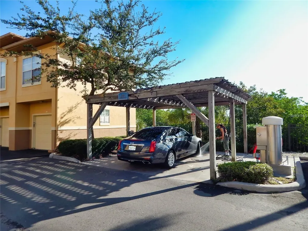 4307 Bayside Village Drive Tampa FL 33615