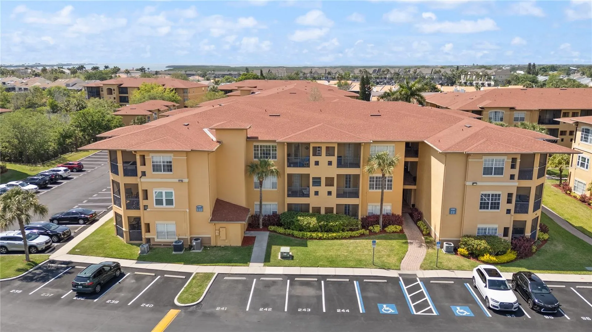 4307 Bayside Village Drive Tampa FL 33615