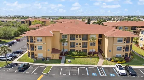 4307 Bayside Village Drive Tampa FL 33615