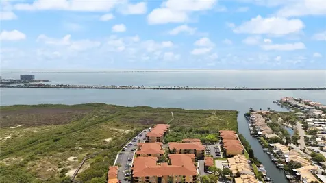4307 Bayside Village Drive Tampa FL 33615