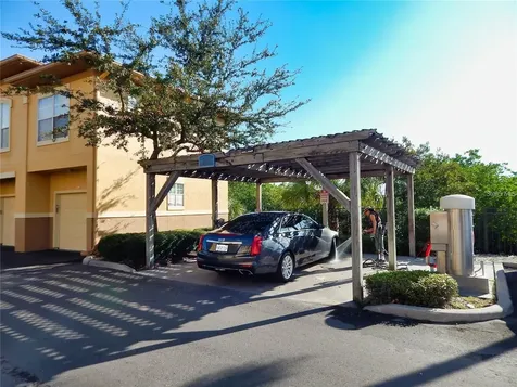 4307 Bayside Village Drive Tampa FL 33615