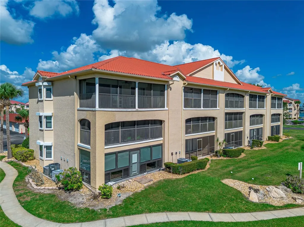 443 Bouchelle Drive New Smyrna Beach FL 32169
