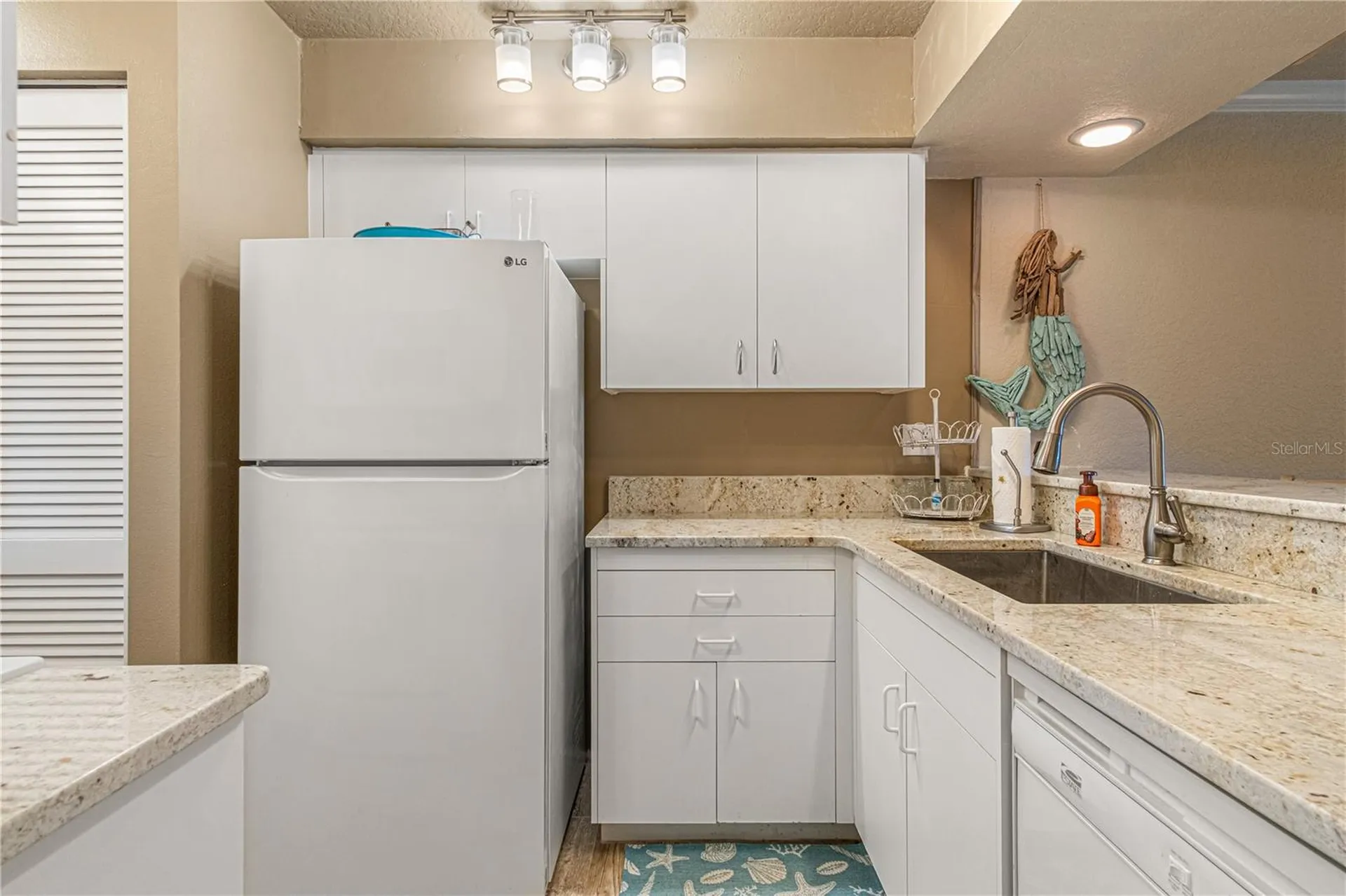 443 Bouchelle Drive New Smyrna Beach FL 32169