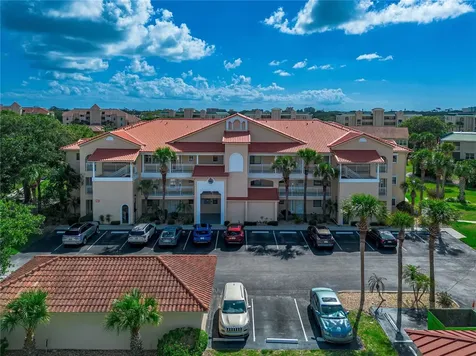 443 Bouchelle Drive New Smyrna Beach FL 32169