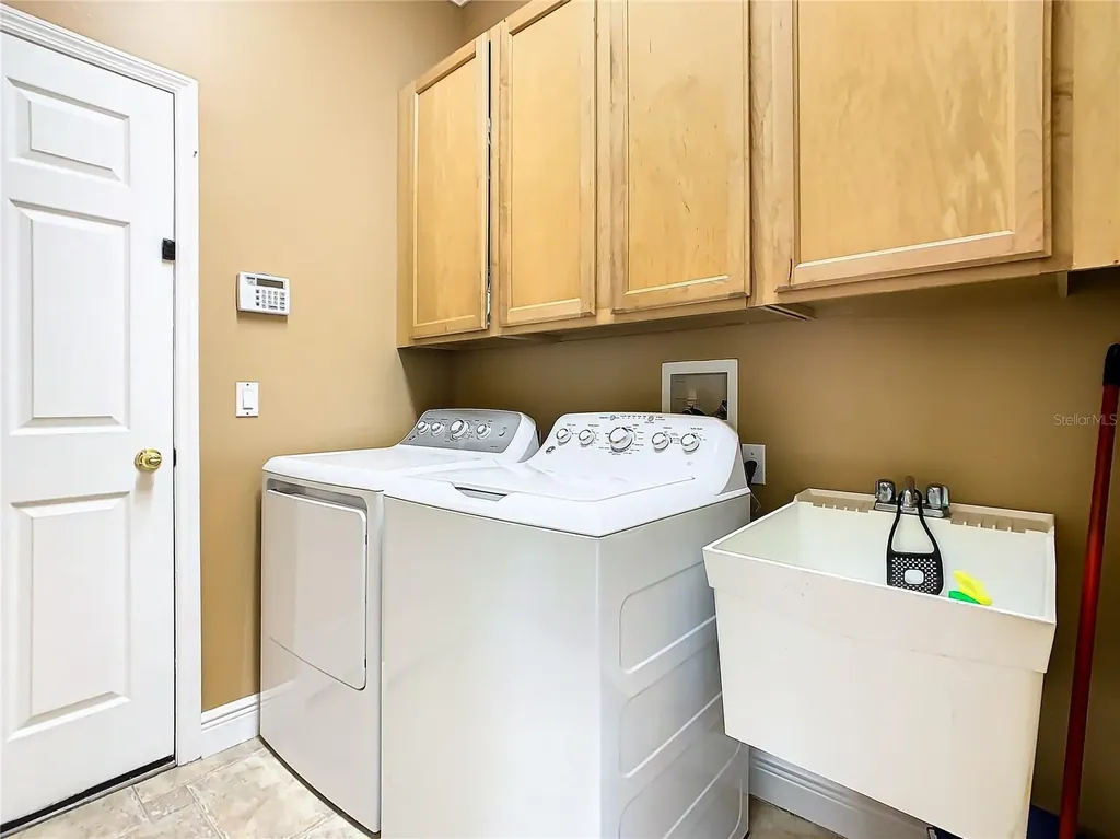 4925 Brightmour Circle Orlando FL 32837