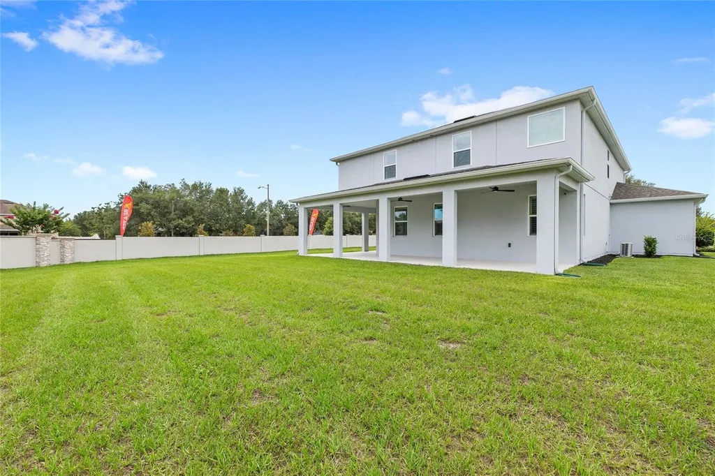 2985 Water Clover Court Apopka FL 32712