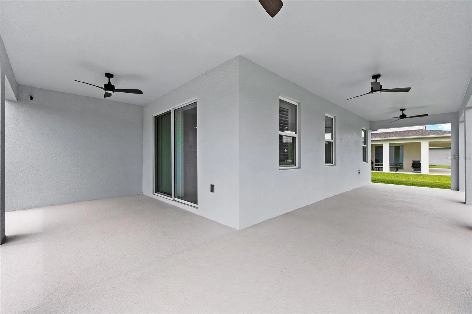 2985 Water Clover Court Apopka FL 32712