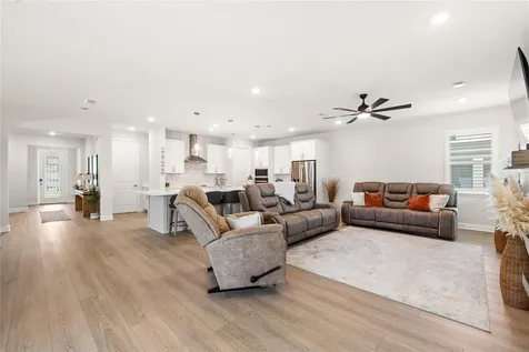2985 Water Clover Court Apopka FL 32712