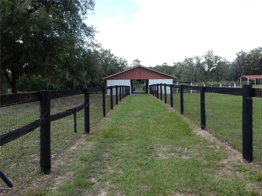 30841 Deer Run Dade City FL 33523