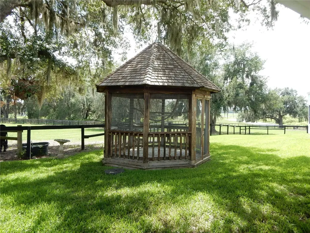 30841 Deer Run Dade City FL 33523