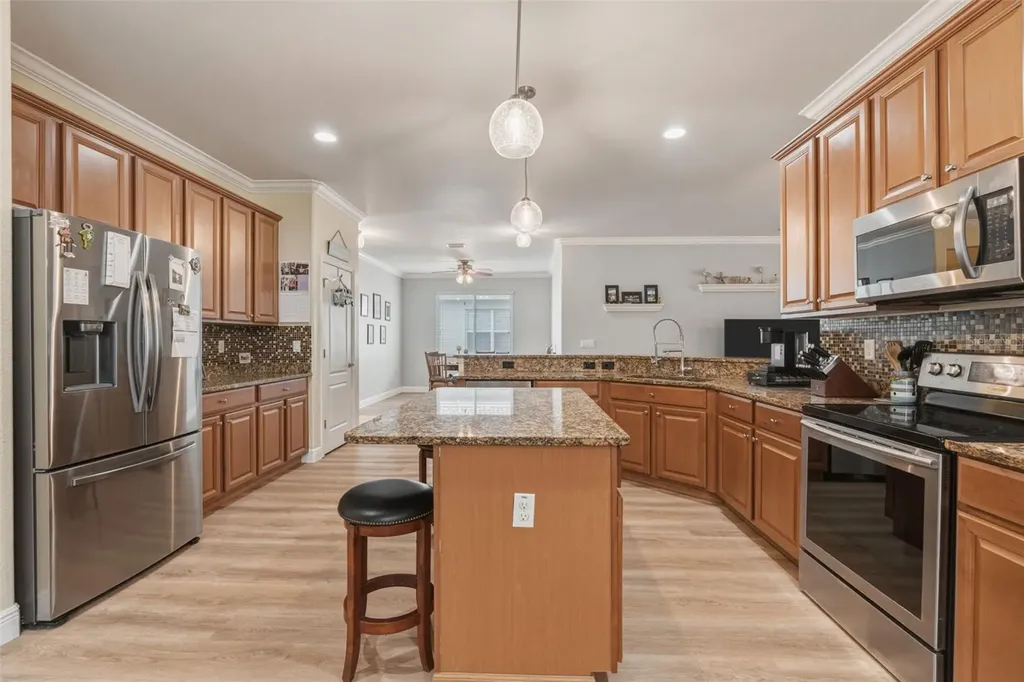 1934 Mesic Hammock Way Venice FL 34292