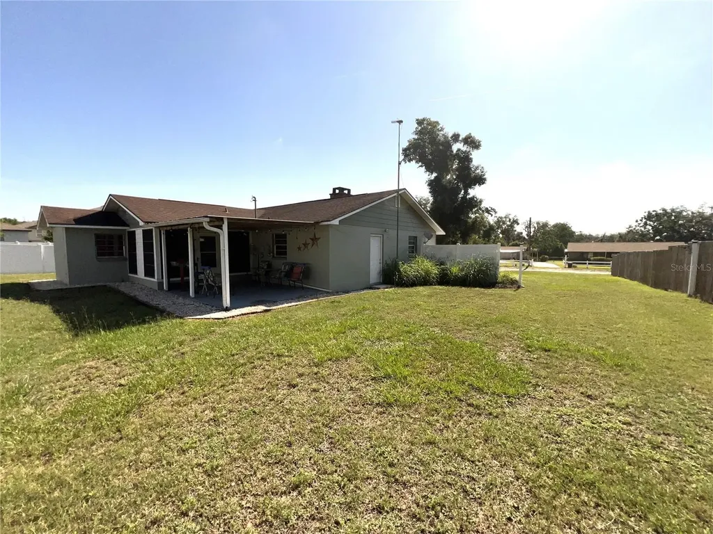 6221 Lullabye Lane Zephyrhills FL 33541
