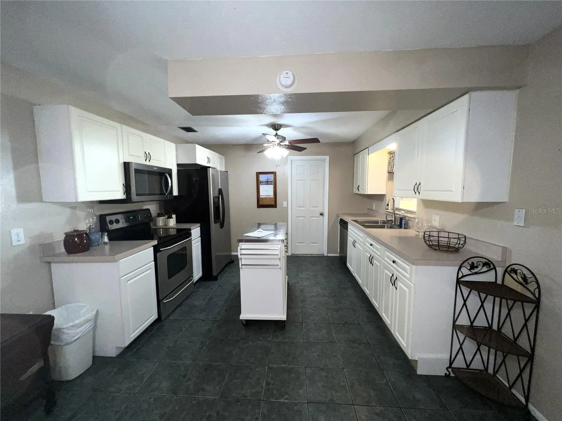 6221 Lullabye Lane Zephyrhills FL 33541