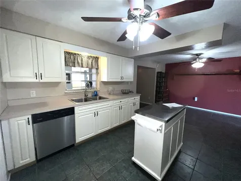 6221 Lullabye Lane Zephyrhills FL 33541