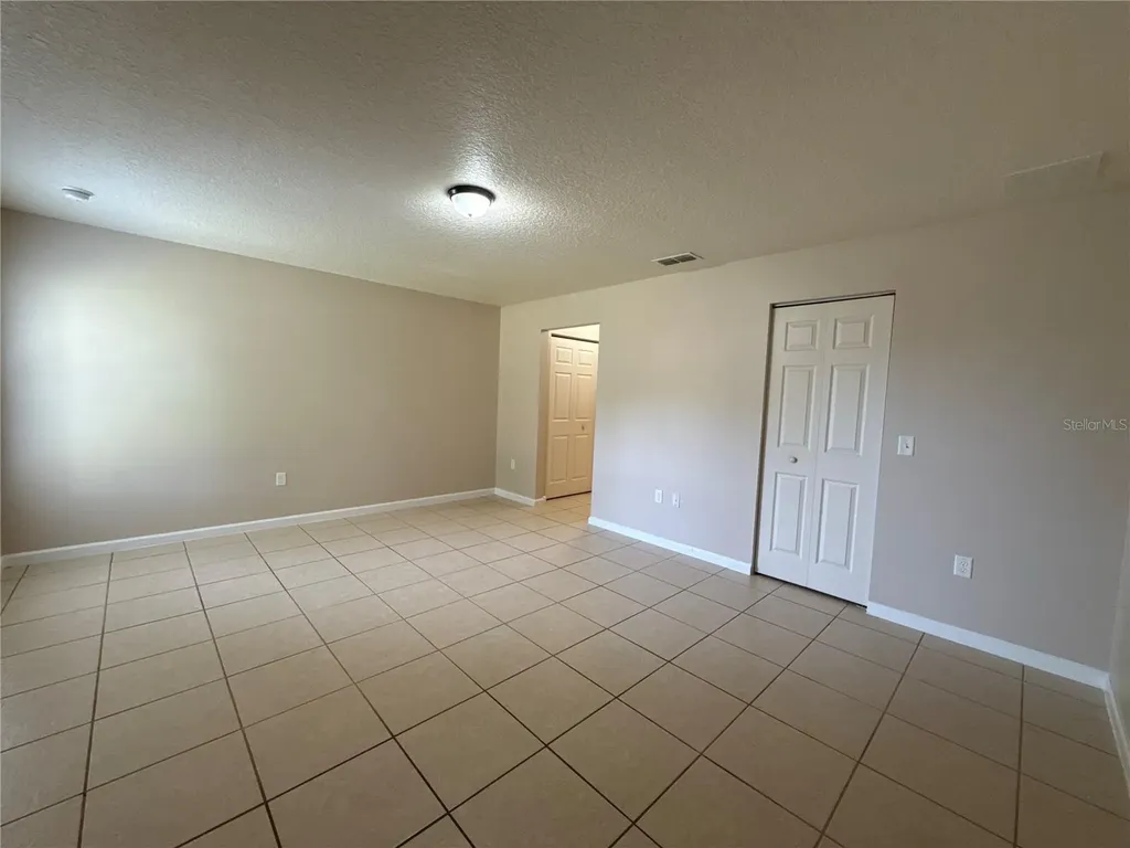 88 Dogwood Drive Loop Ocala FL 34472