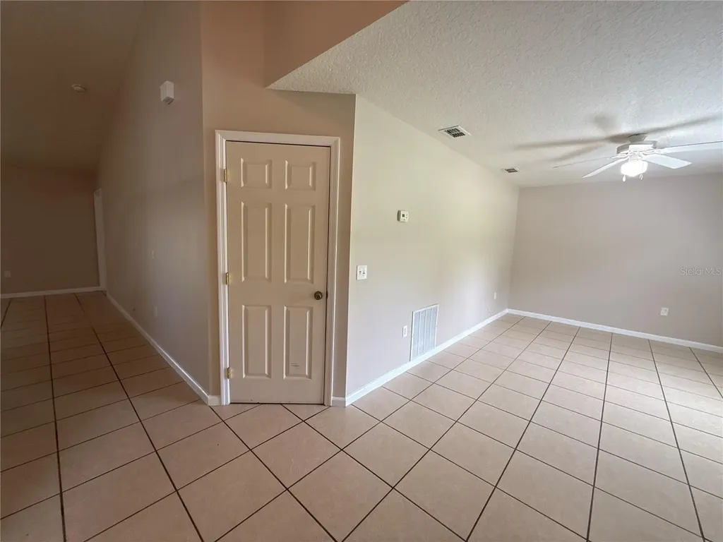 88 Dogwood Drive Loop Ocala FL 34472