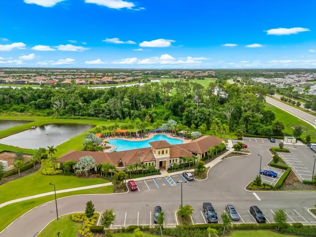 17914 Canopy Place Bradenton FL 34211