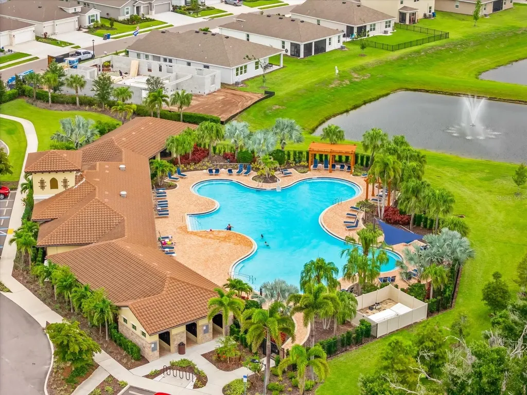 17914 Canopy Place Bradenton FL 34211