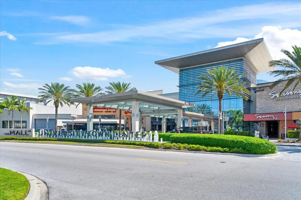 17914 Canopy Place Bradenton FL 34211