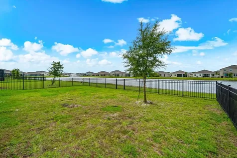 17914 Canopy Place Bradenton FL 34211
