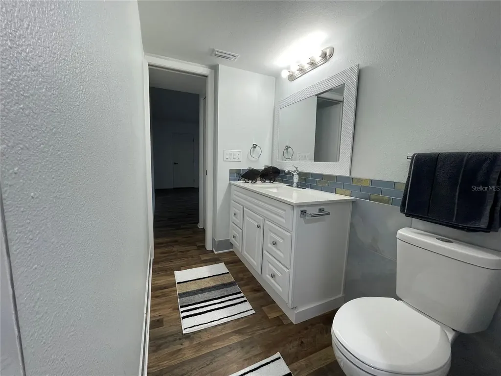 103 Palmetto Court Oldsmar FL 34677