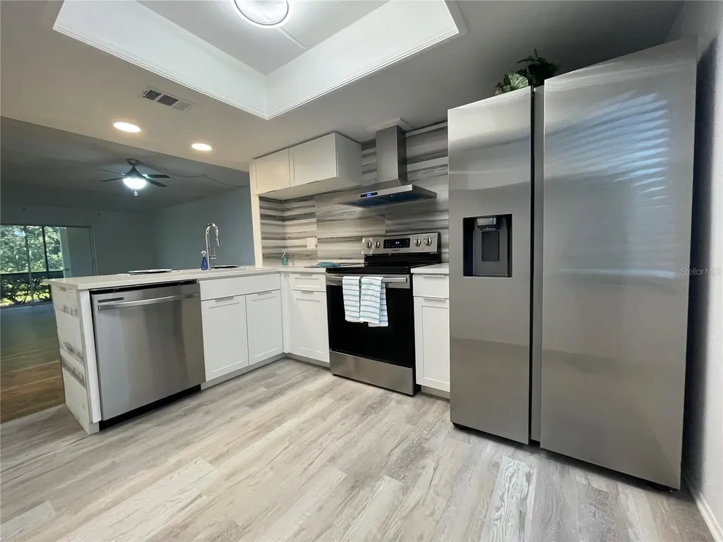 103 Palmetto Court Oldsmar FL 34677