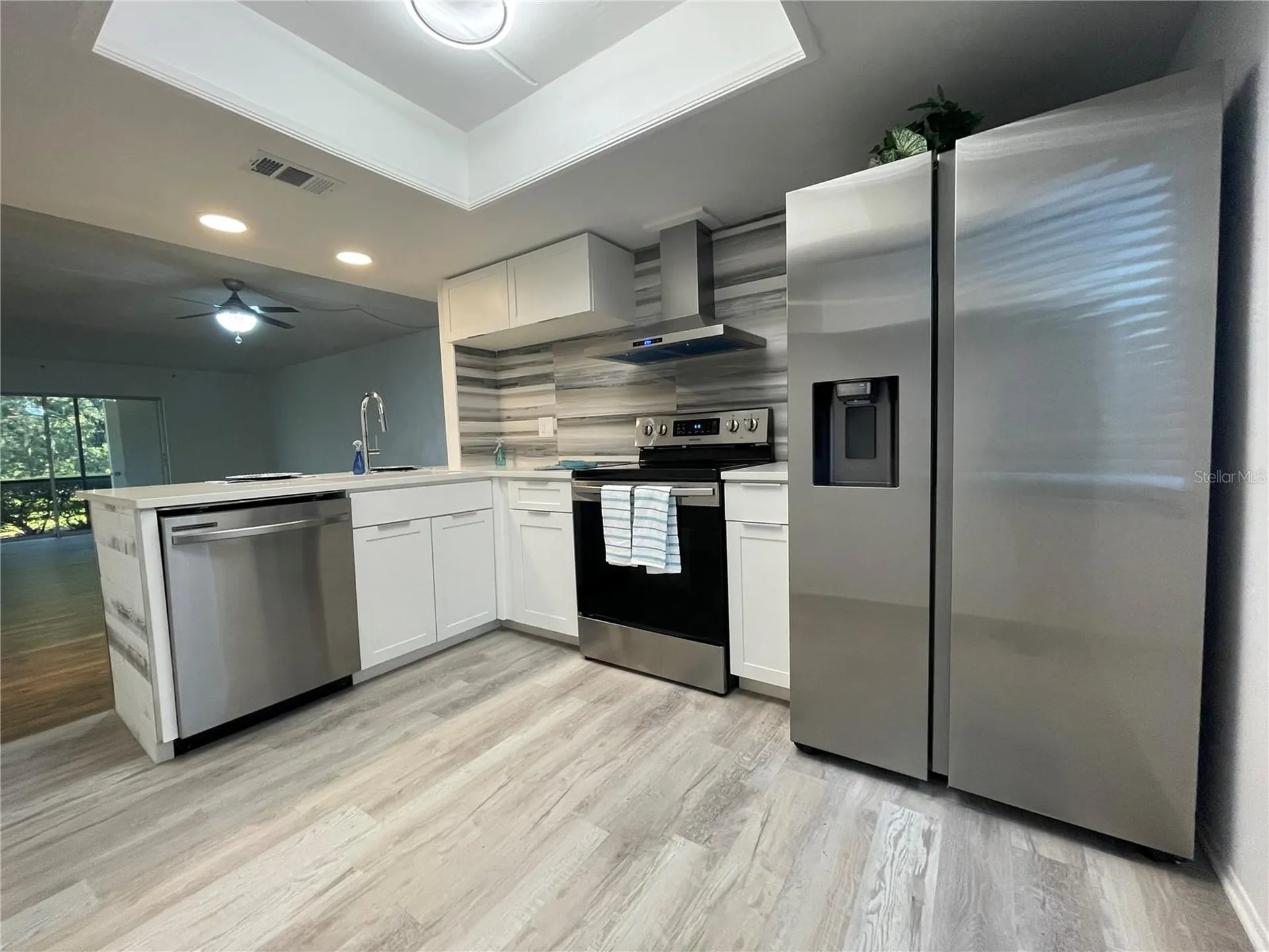 103 Palmetto Court Oldsmar FL 34677