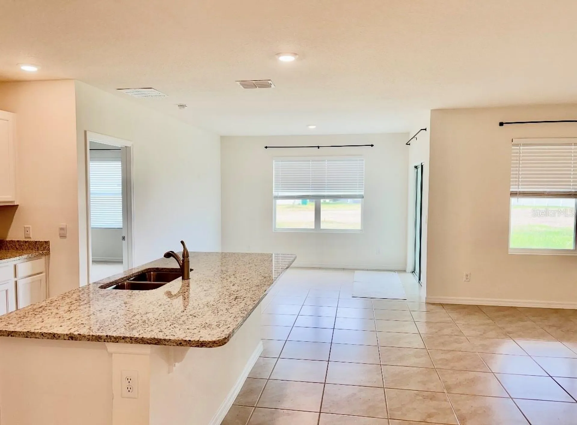 5216 Greenheart Avenue Mount Dora FL 32757