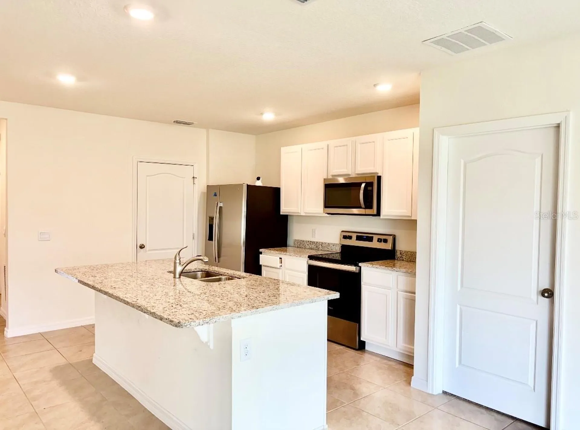 5216 Greenheart Avenue Mount Dora FL 32757