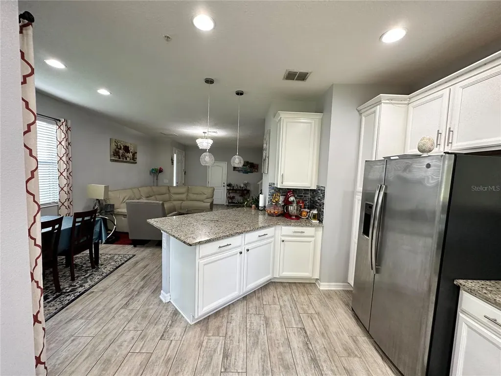 250 Rustic Loop Sanford FL 32771